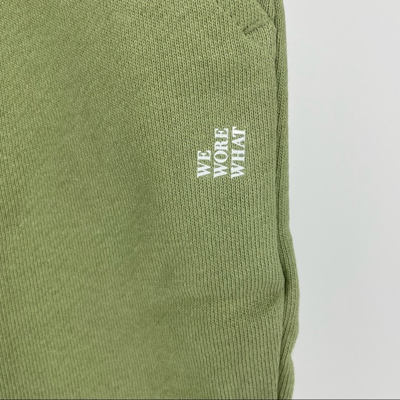 WE WORE WHAT NWT GREEN JOGGER SWEAT PANTS IN SAGE GREEN SMALL - Picture 7 of 9